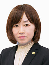 佳山 亮子