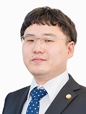 弁護士 吉田 修一